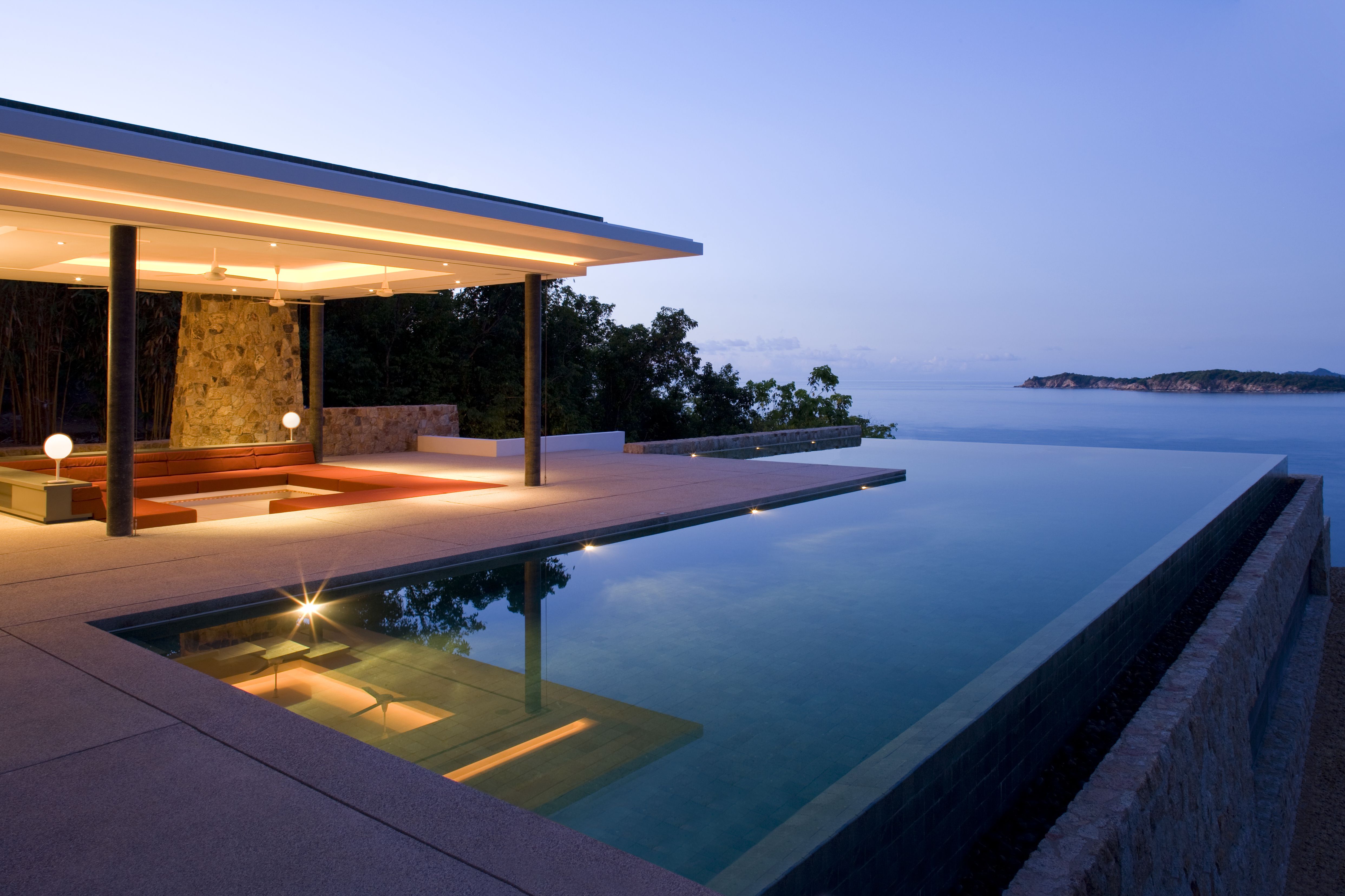 piscine en bord de mer e